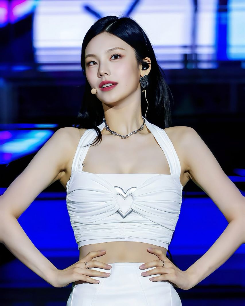 ITZY (있지) 예지1_5.jpg