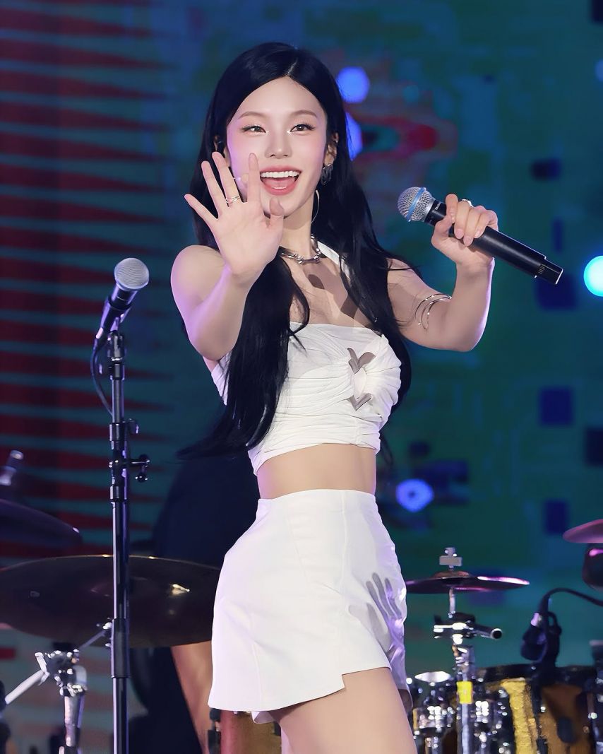 ITZY (있지) 예지1_12.jpg