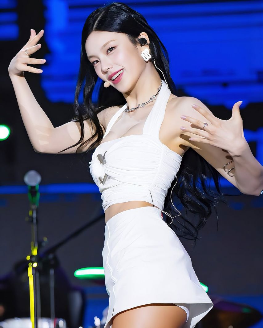 ITZY (있지) 예지1_9.jpg