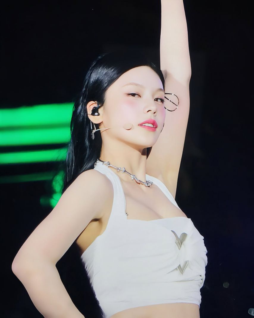 ITZY (있지) 예지1_11.jpg