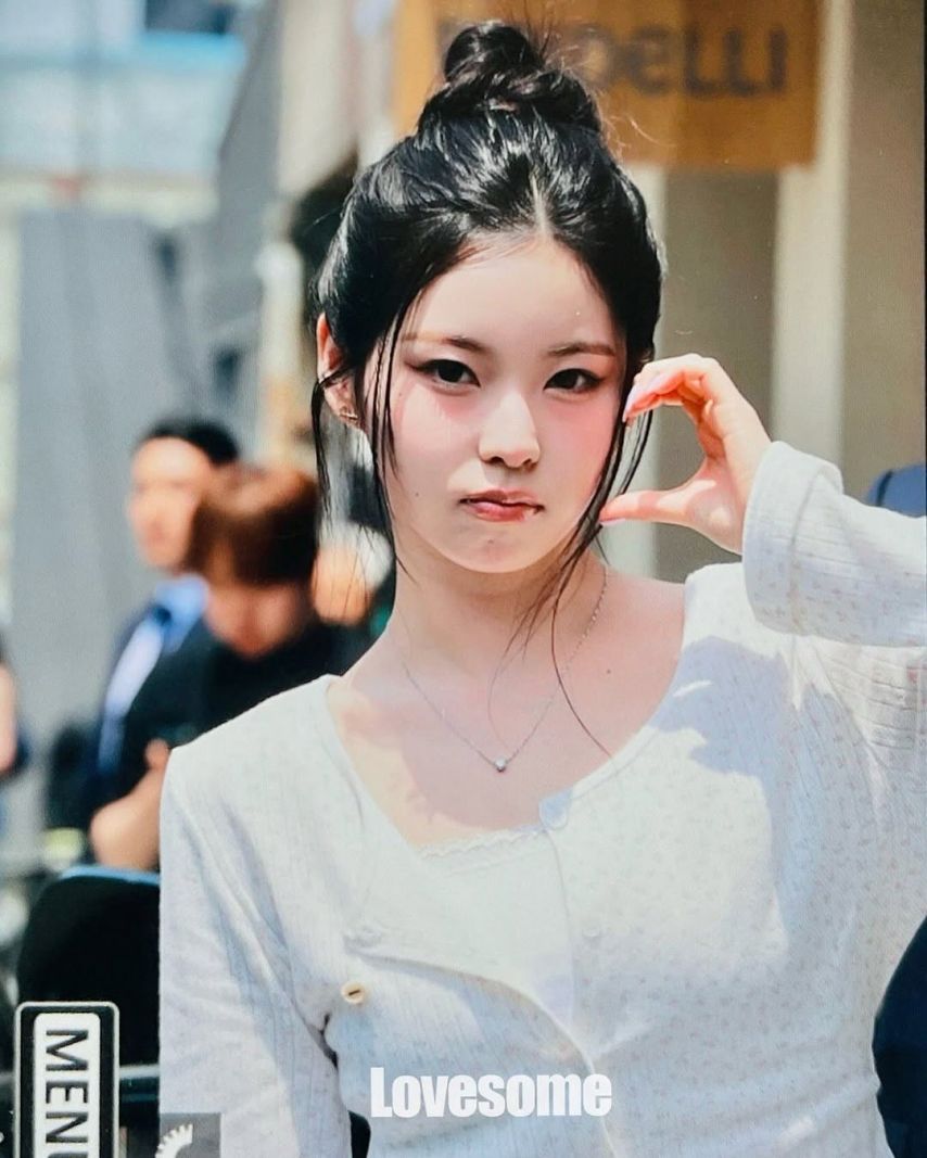 NMIXX (엔믹스) 규진2_3.jpg