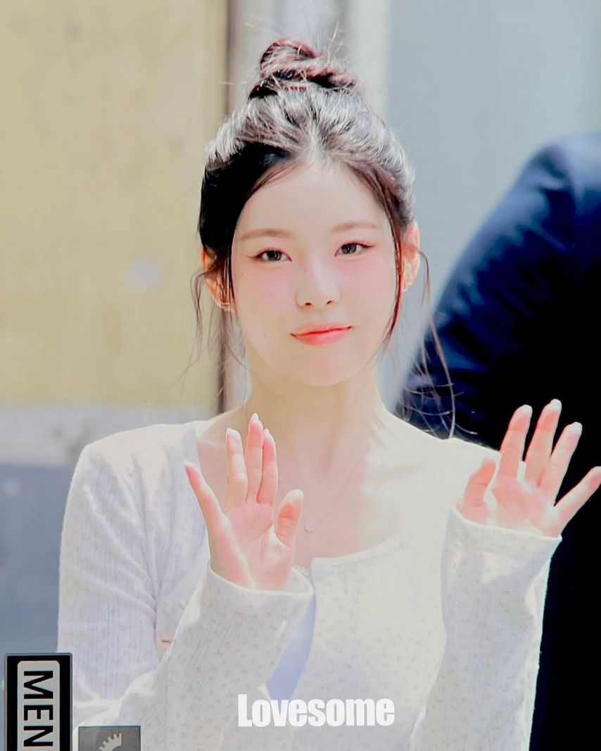 NMIXX (엔믹스) 규진2_6.jpg