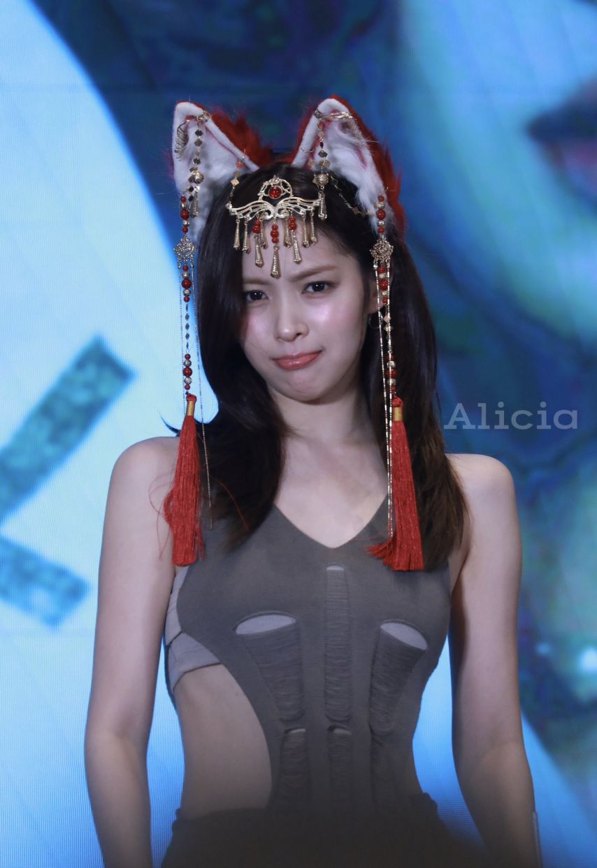 ITZY 류진1_7.jpg
