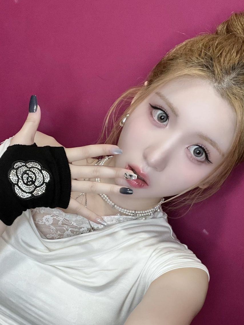 힛지스, 조유리1_19.jpg