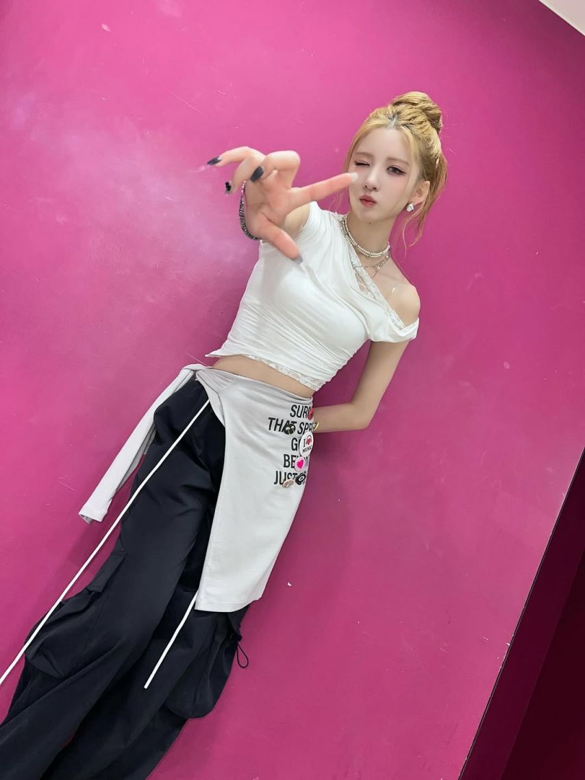 힛지스, 조유리1_18.jpg