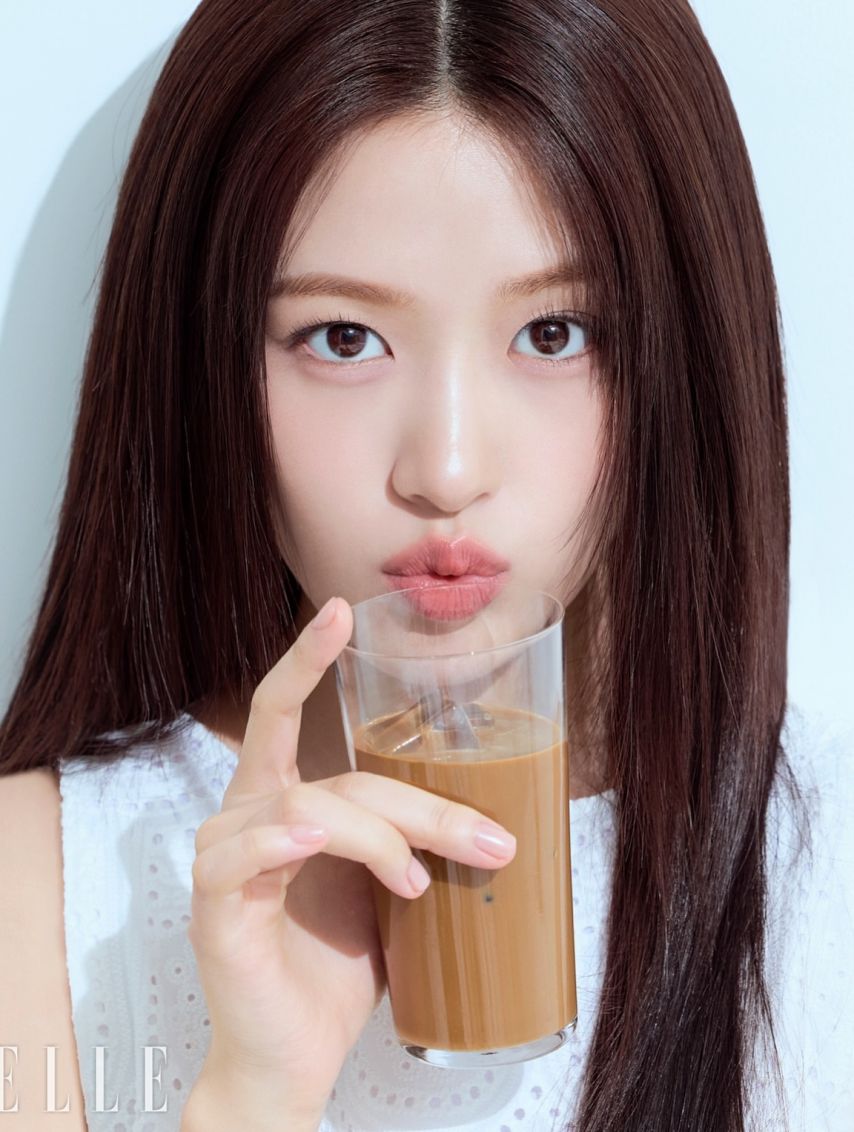 아이브 안유진1_5.jpg