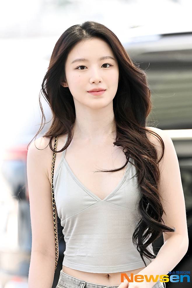 아이들-슈화,미연1_1.jpeg