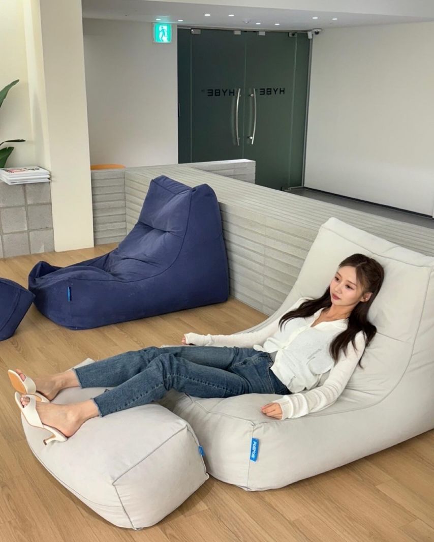 윤수빈 아나운서2_9.jpg