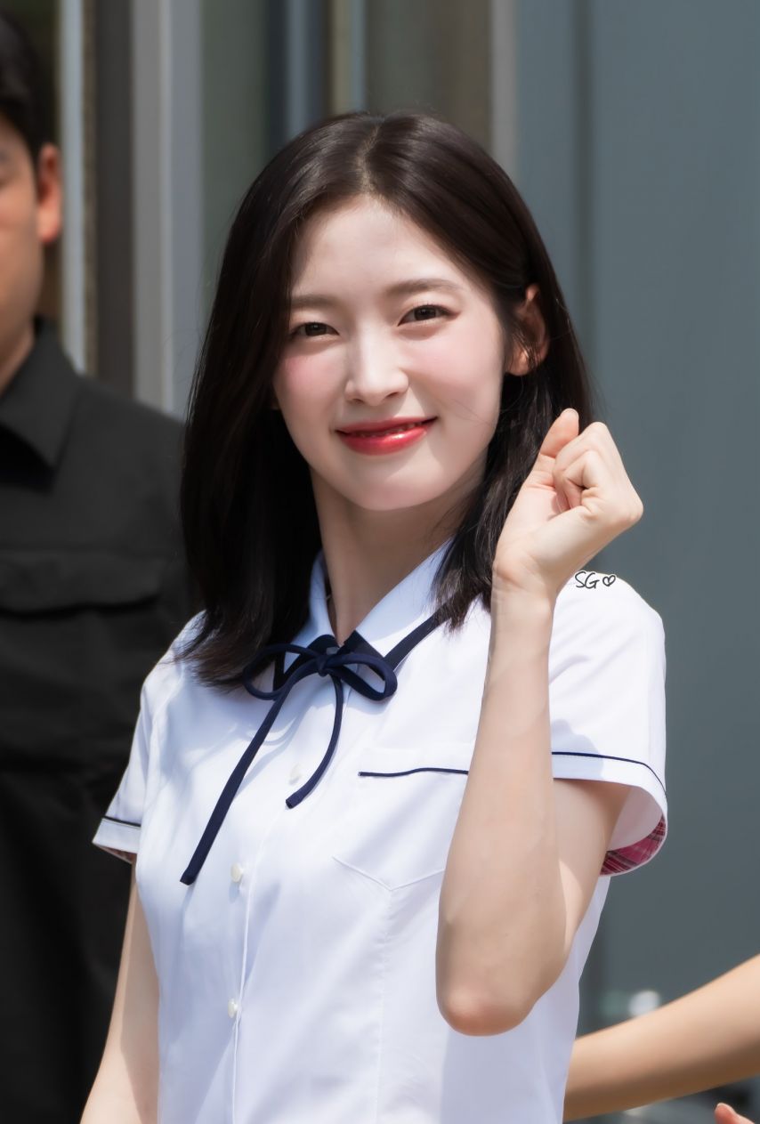 유아 유빈 효정 승희 아린 미미 오마이걸 240815 아형출근1_22.jpg