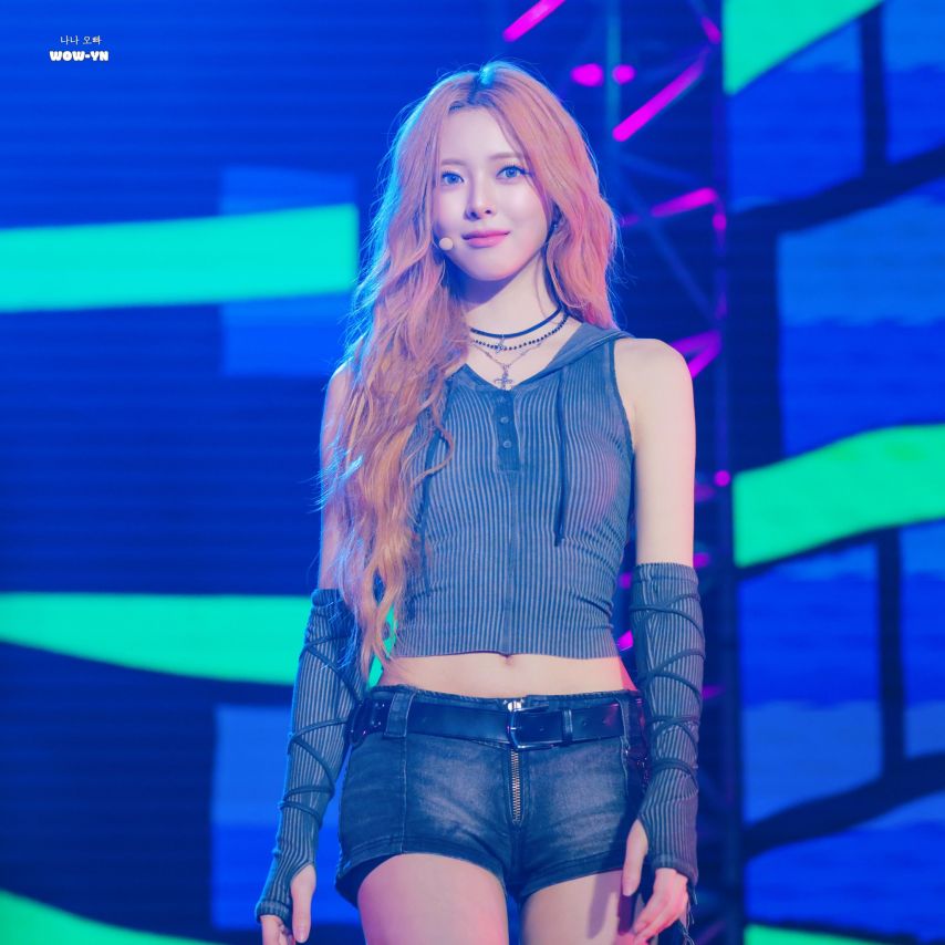 ITZY 유나1_1.jpg