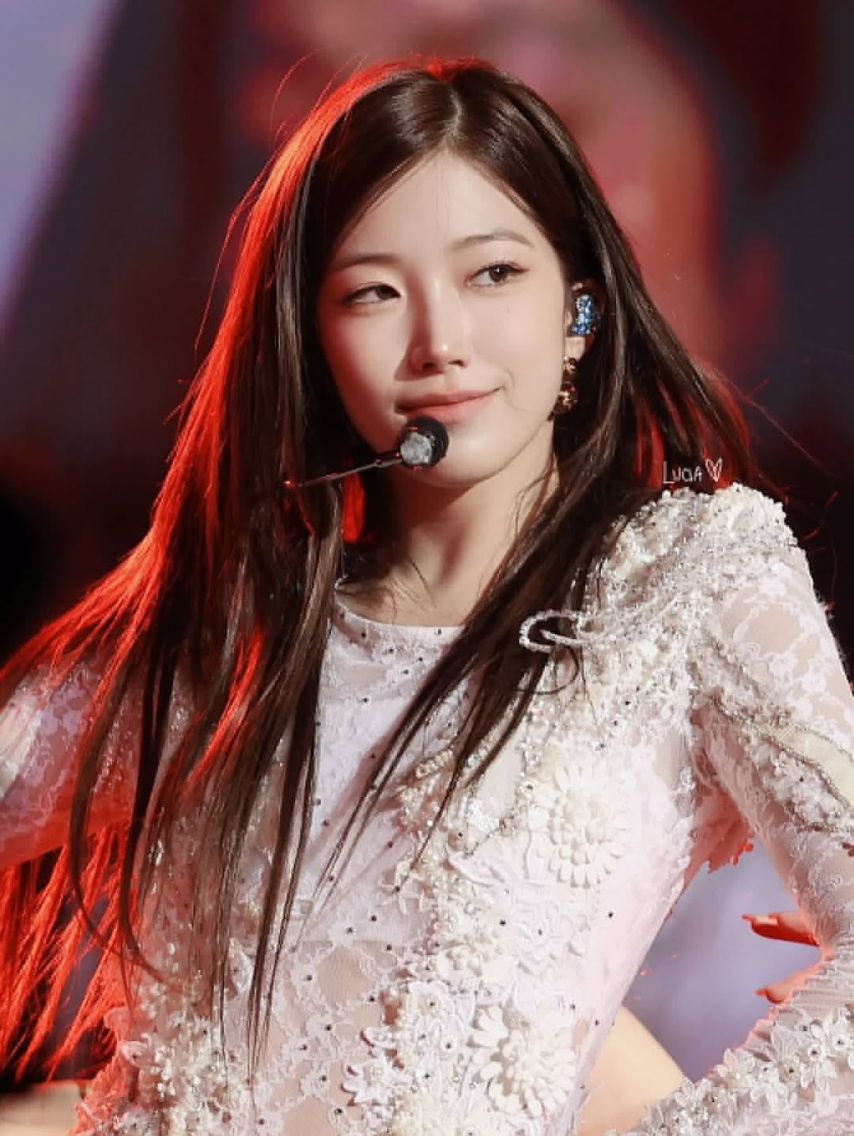 LE SSERAFIM (르세라핌) 카즈하1_7.jpg