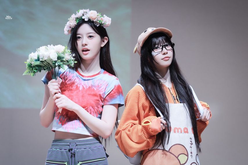 아일릿 민주 모카1_1.jpg