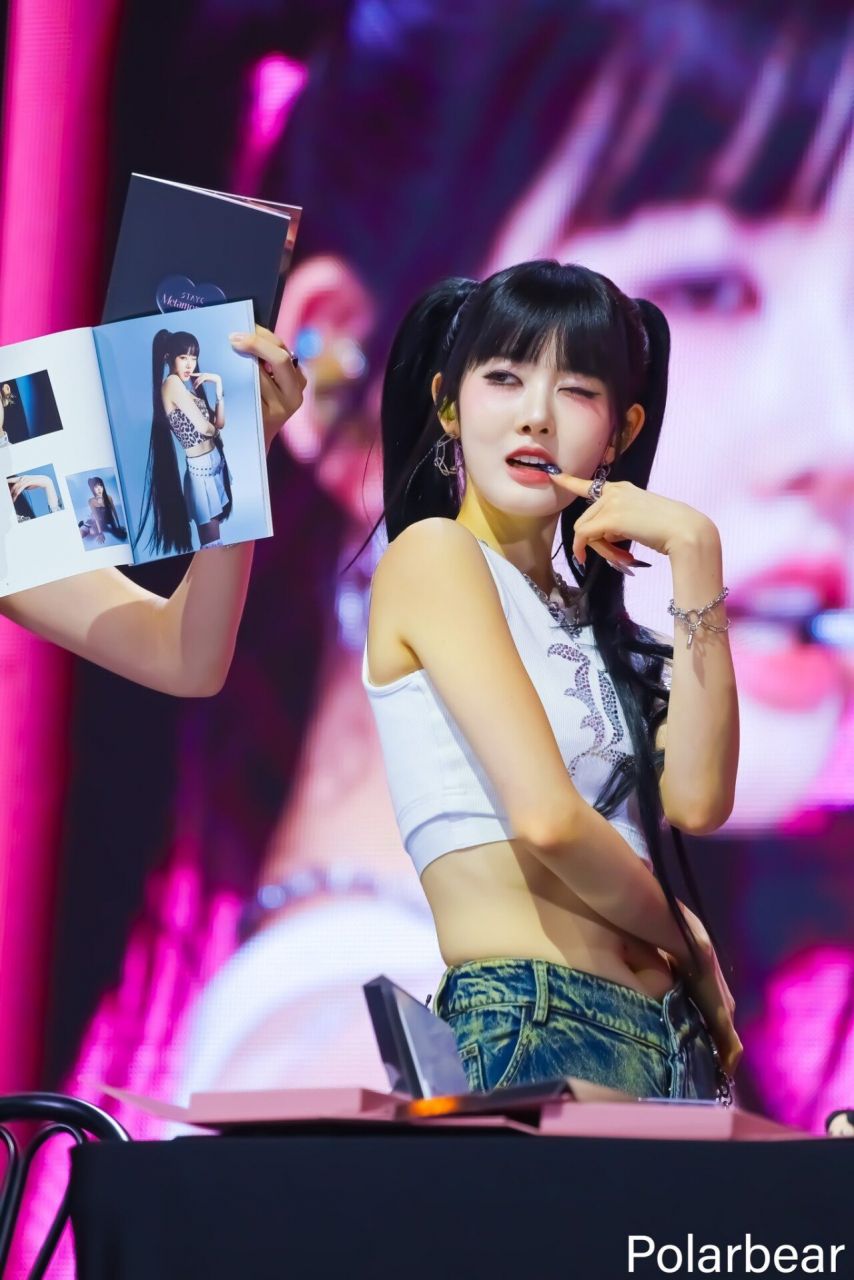 스테이씨 시은1_3.jpeg