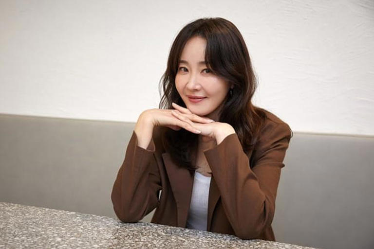 엄지원1_4.jpeg