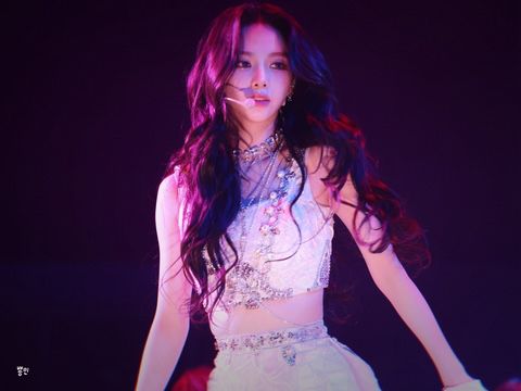 에스파 첫 콘서트 당시 카리나1_6.jpg