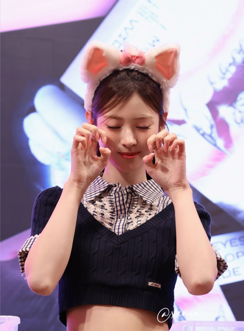 미야오 안나1_4.jpg