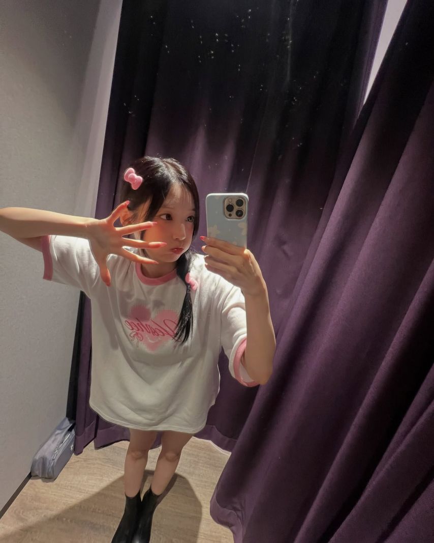 연희 로켓펀치 인별1_10.jpg