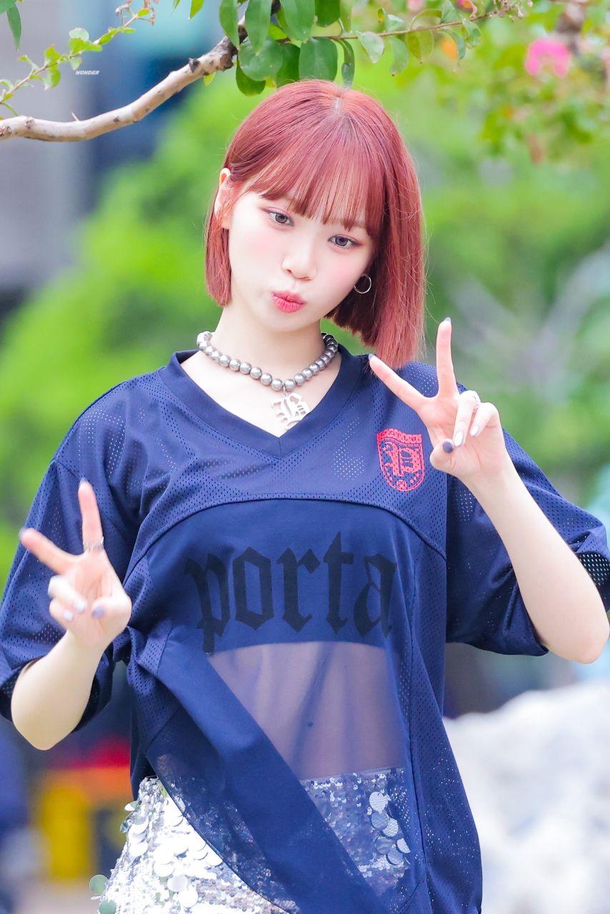 르세라핌 김채원1_1.jpg