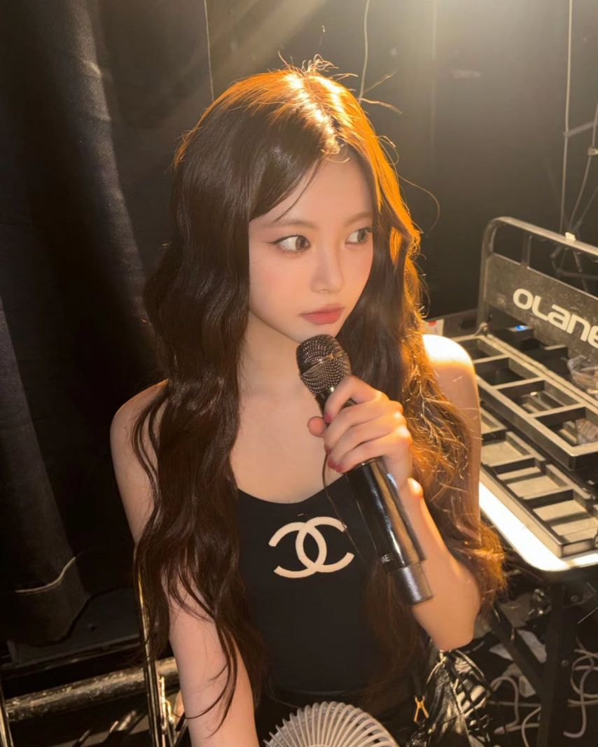 르세라핌 허윤진,홍은채1_5.jpg