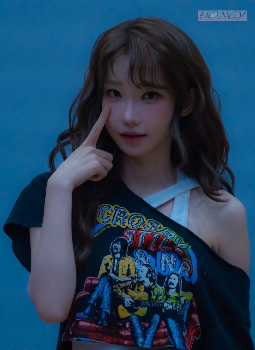 [QWER] 마젠타1_6.jpg