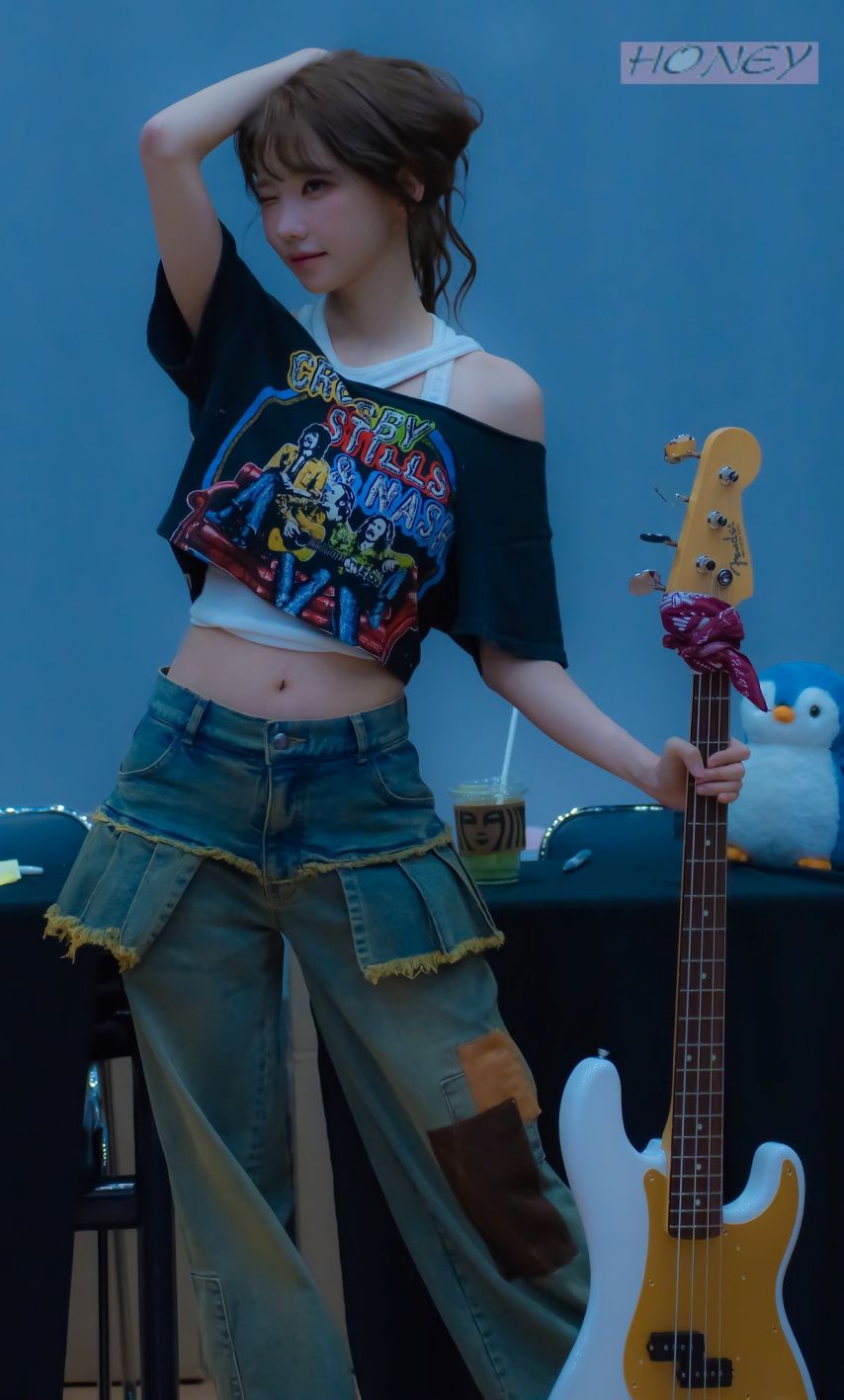 [QWER] 마젠타1_2.jpg