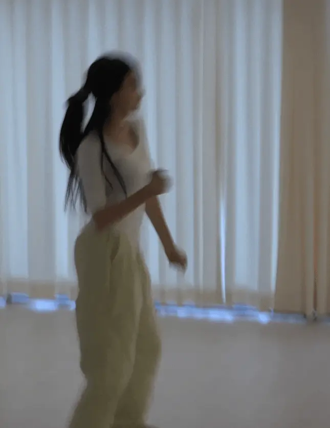 앨리스-유경1_4.webp