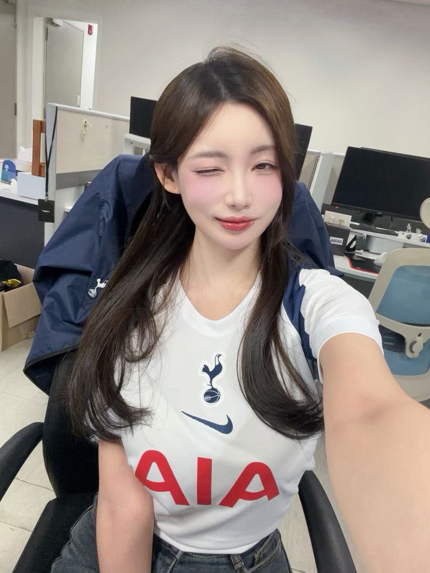 곽민선 아나운서1_2.jpeg