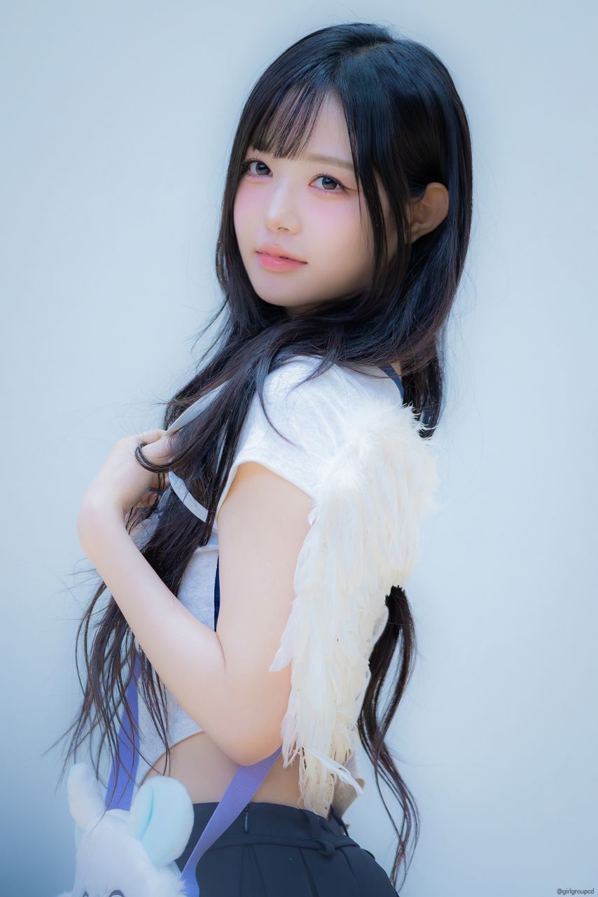 트리플에스 김채원1_3.jpg