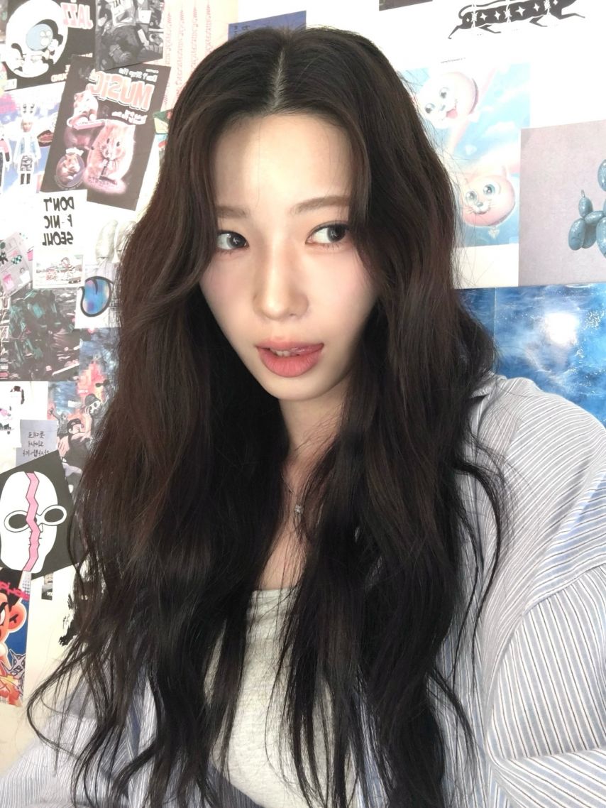 수윤 로켓펀치 인별1_2.jpg