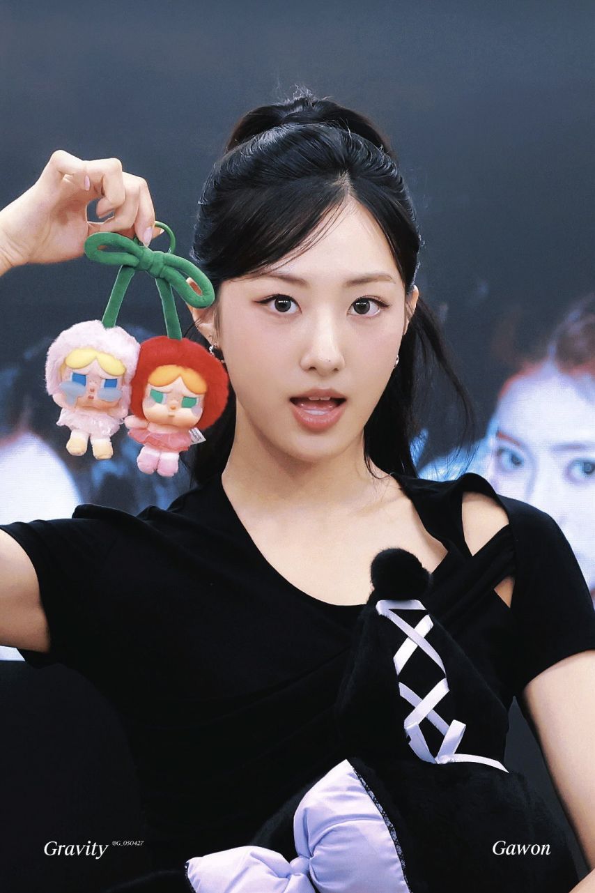 어제자 팬싸인회 그룹 미야오(MEOVV) 가원.JPG1_5.jpg