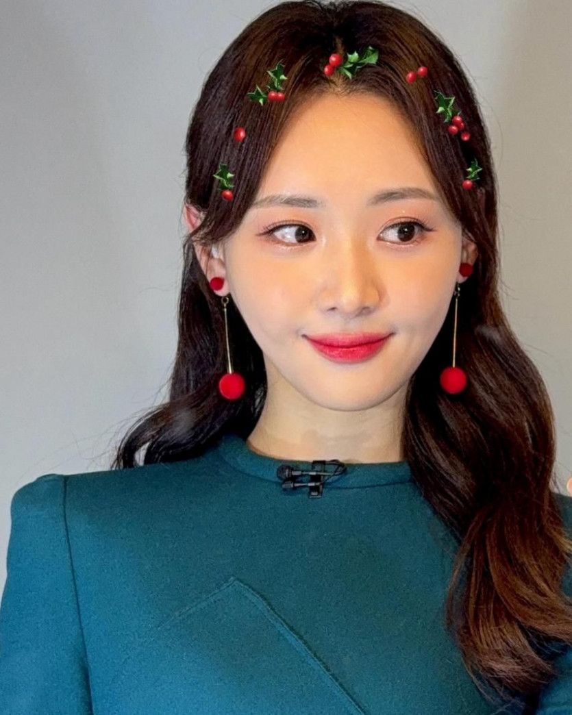 김다영 아나운서1_1.jpg