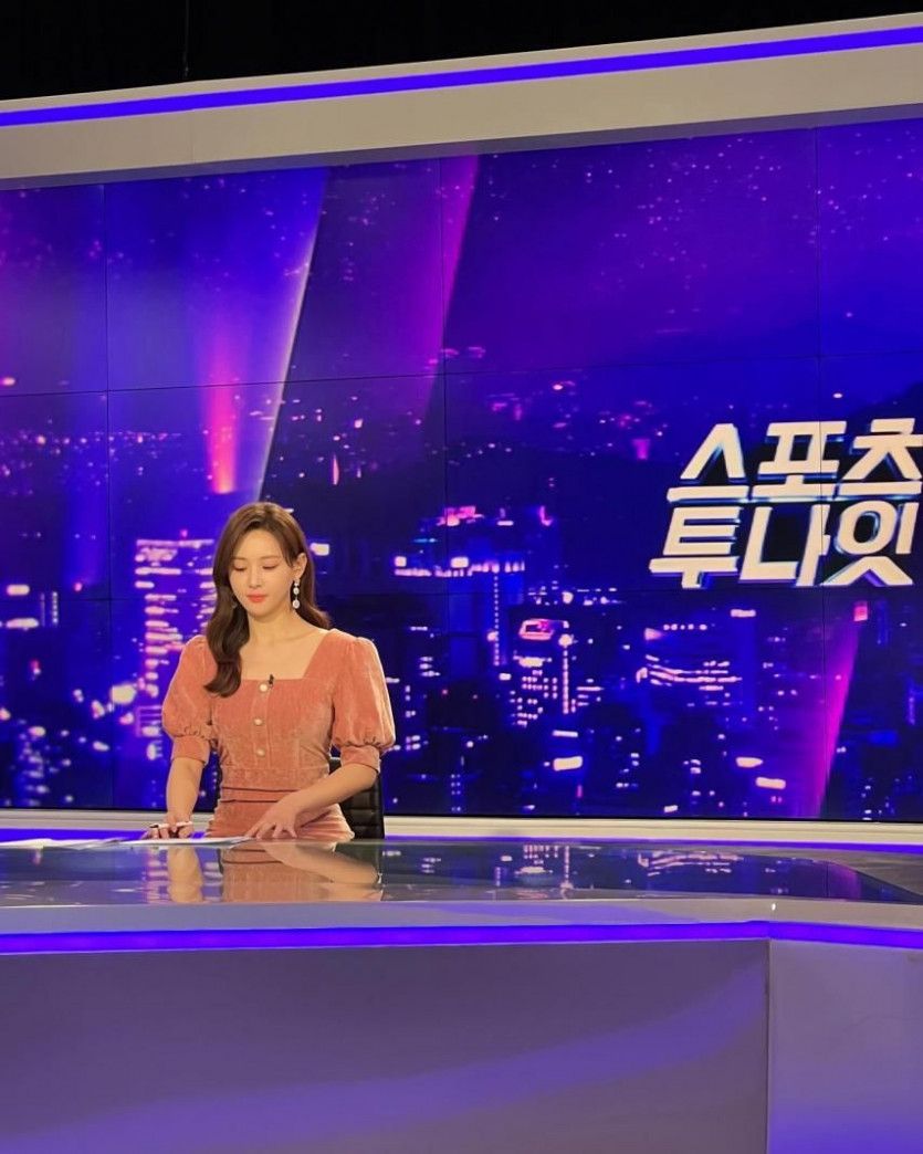 김다영 아나운서1_4.jpg