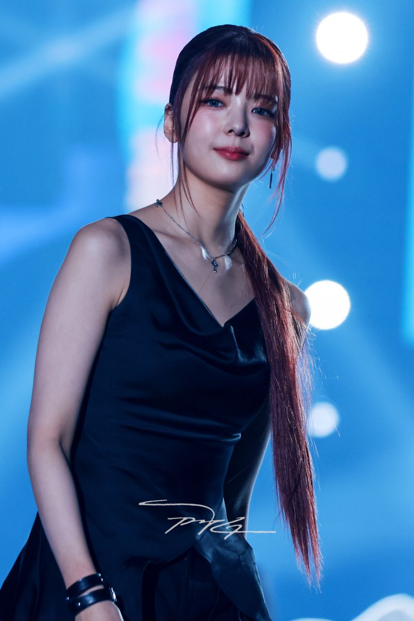 ITZY 리아1_3.jpg