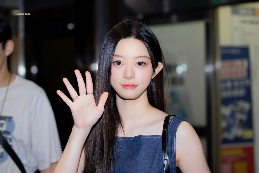 아일릿 민주 1_2.jpg