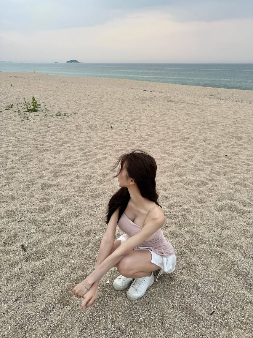 김민지 아나운서1_3.jpg