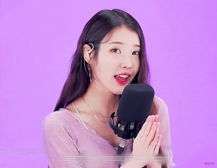 아이유 킬링보이스 4.gif