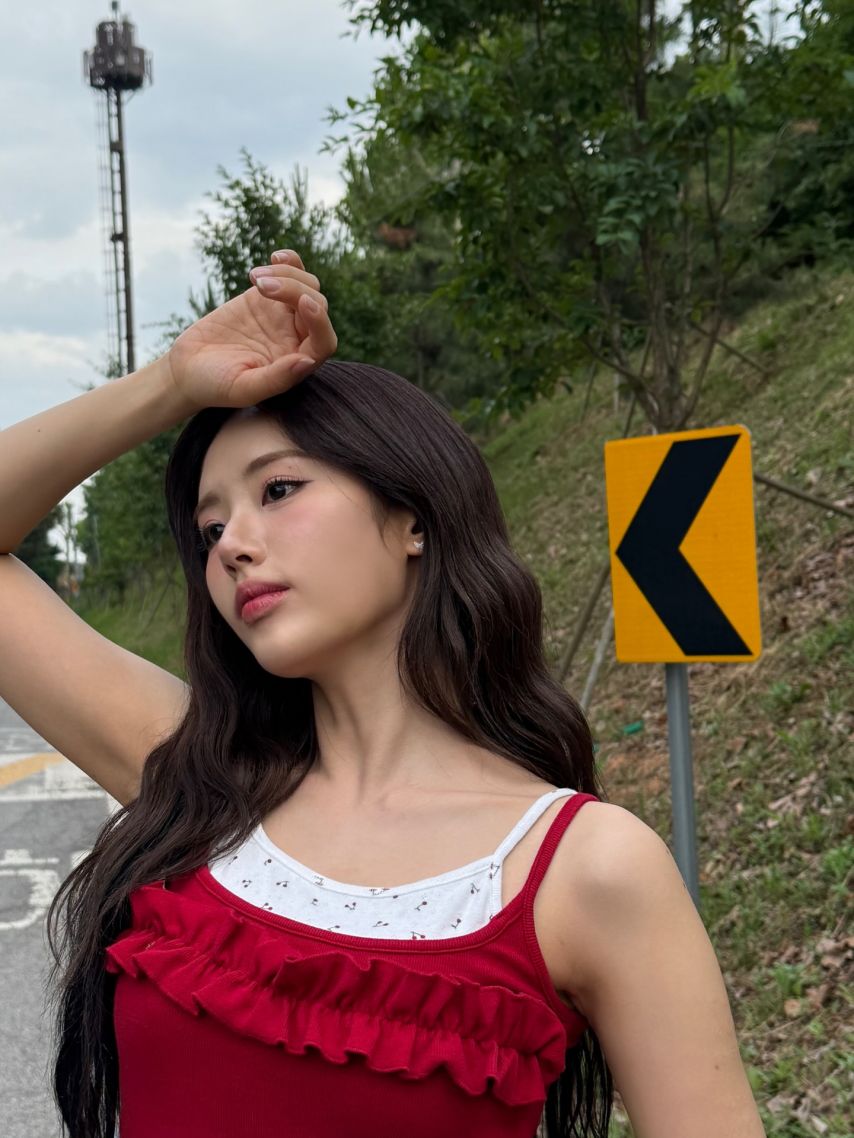 프로미스나인 송하영,박지원1_9.jpg