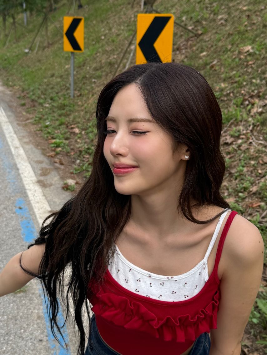 프로미스나인 송하영,박지원1_11.jpg