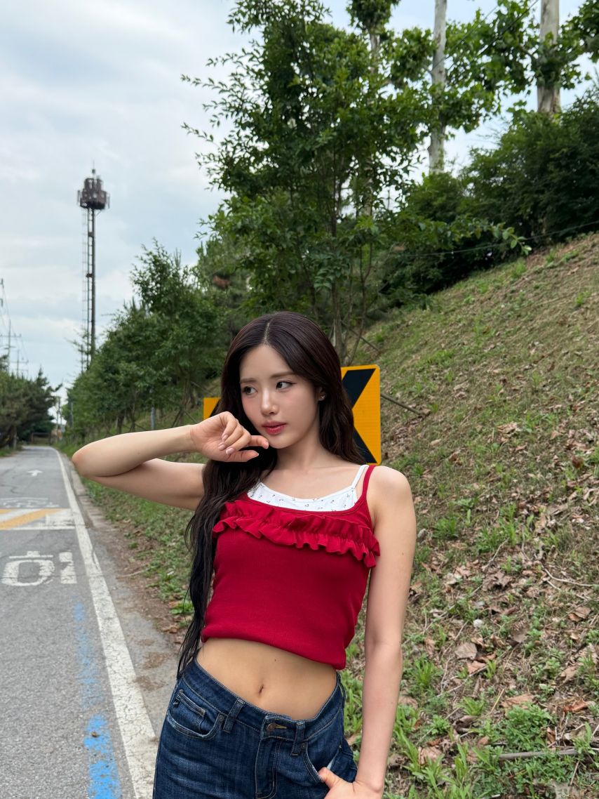 프로미스나인 송하영,박지원1_2.jpg