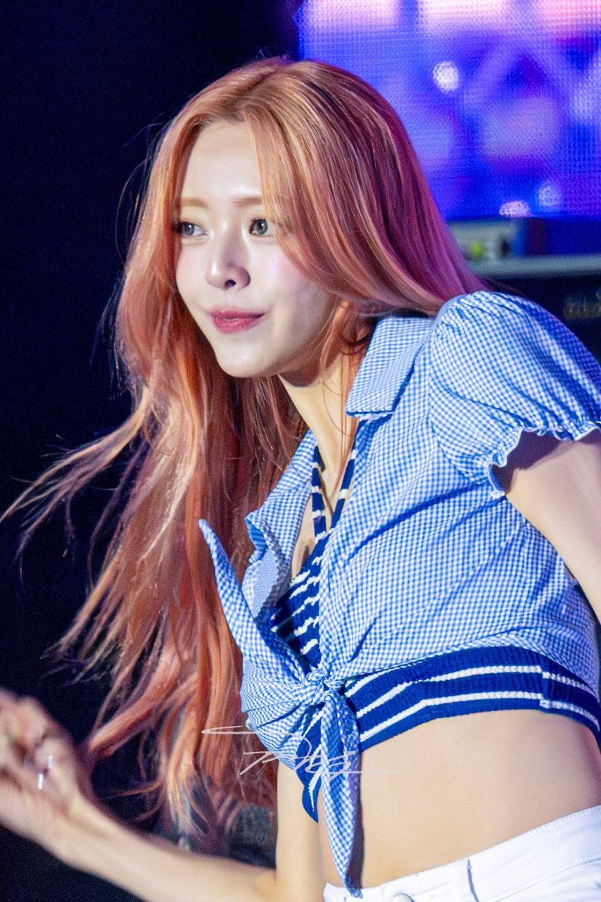 ITZY 유나1_3.jpg