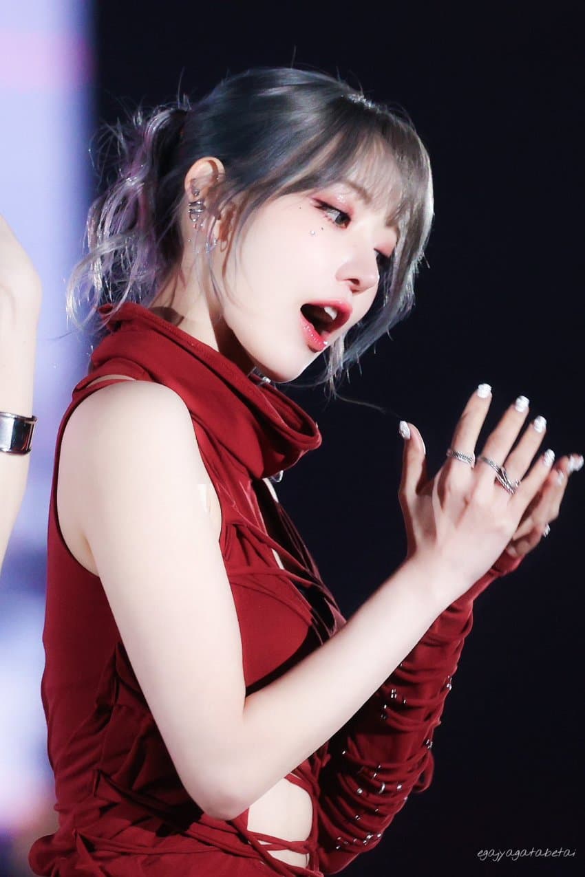 르세라핌 사쿠라1_1.jpg