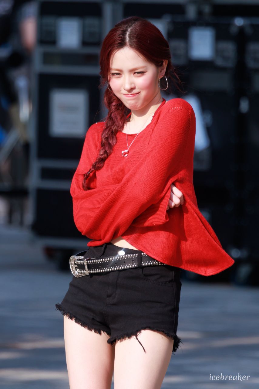 ITZY 류진1_1.jpg