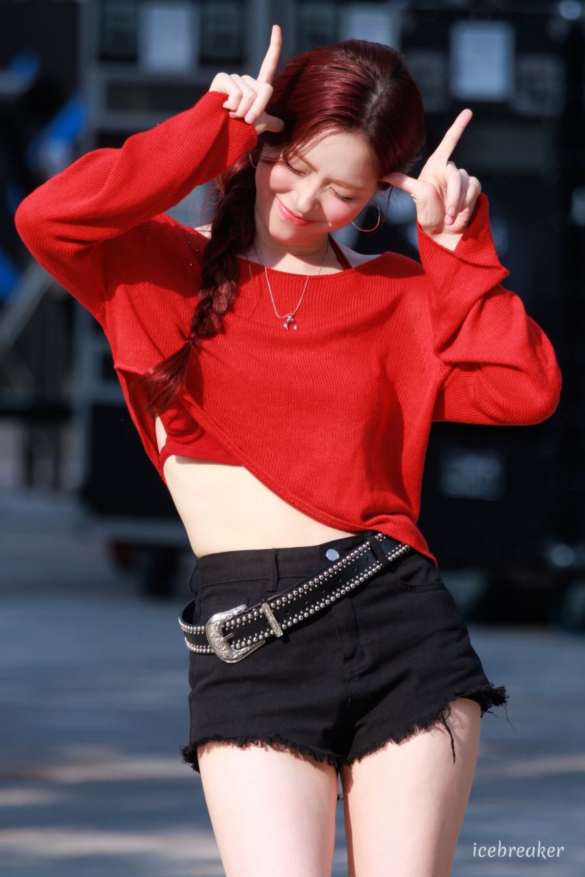 ITZY 류진1_5.jpg