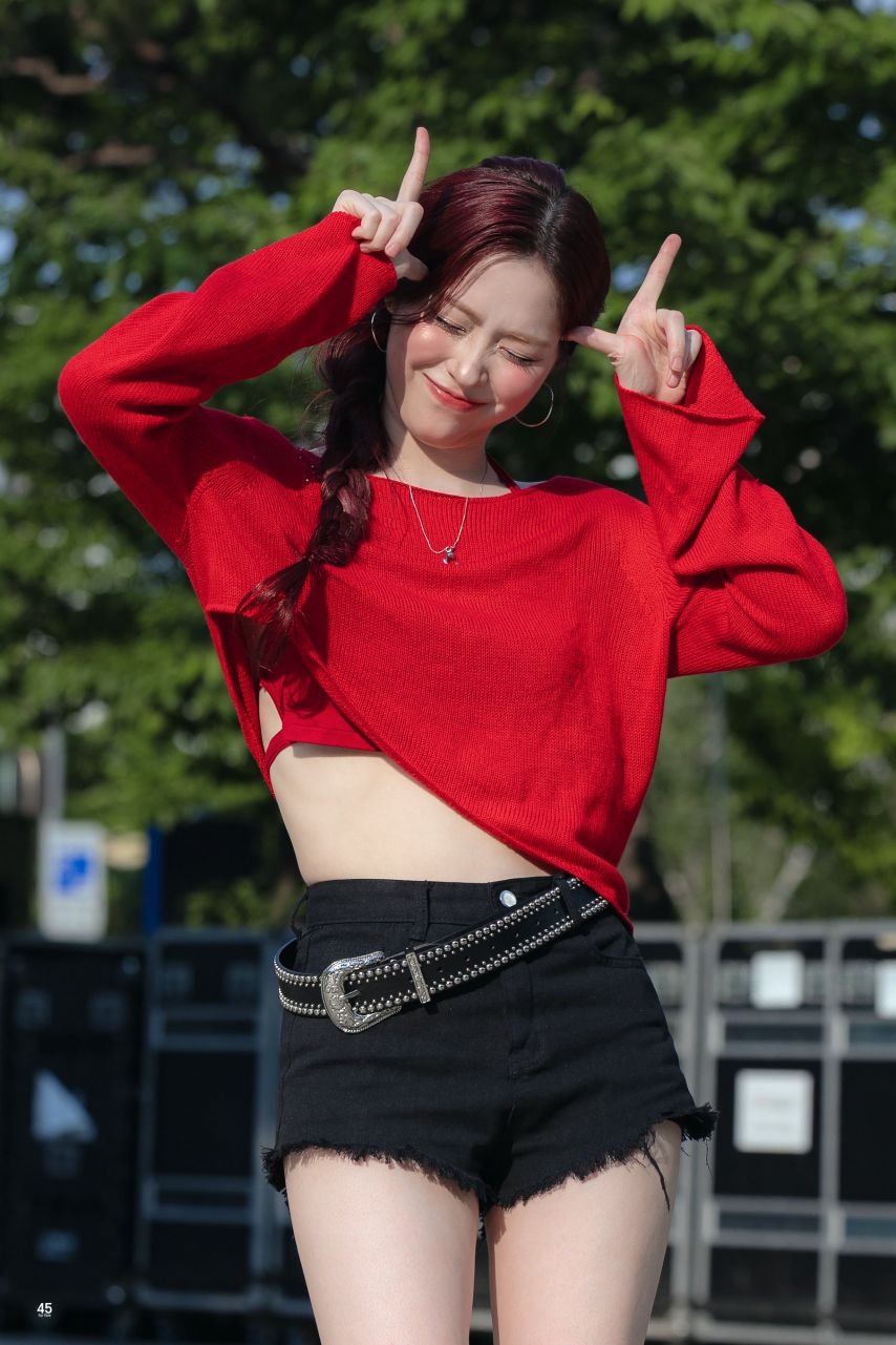 ITZY 류진1_6.jpg
