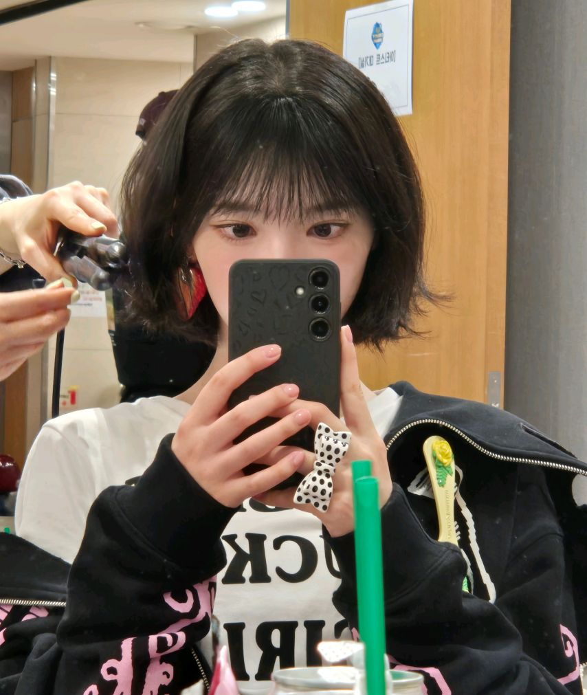 하츠투하츠 지우, 유하1_1.jpg
