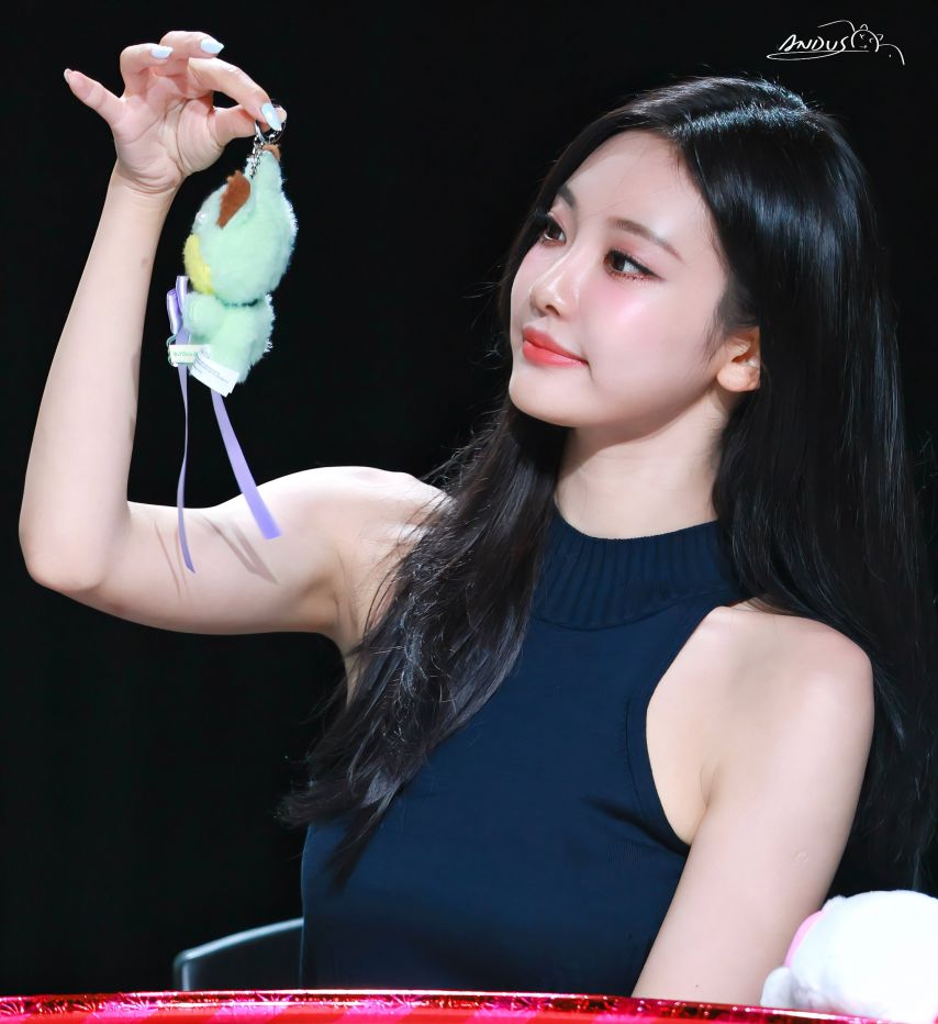 에스파 닝닝1_2.jpg