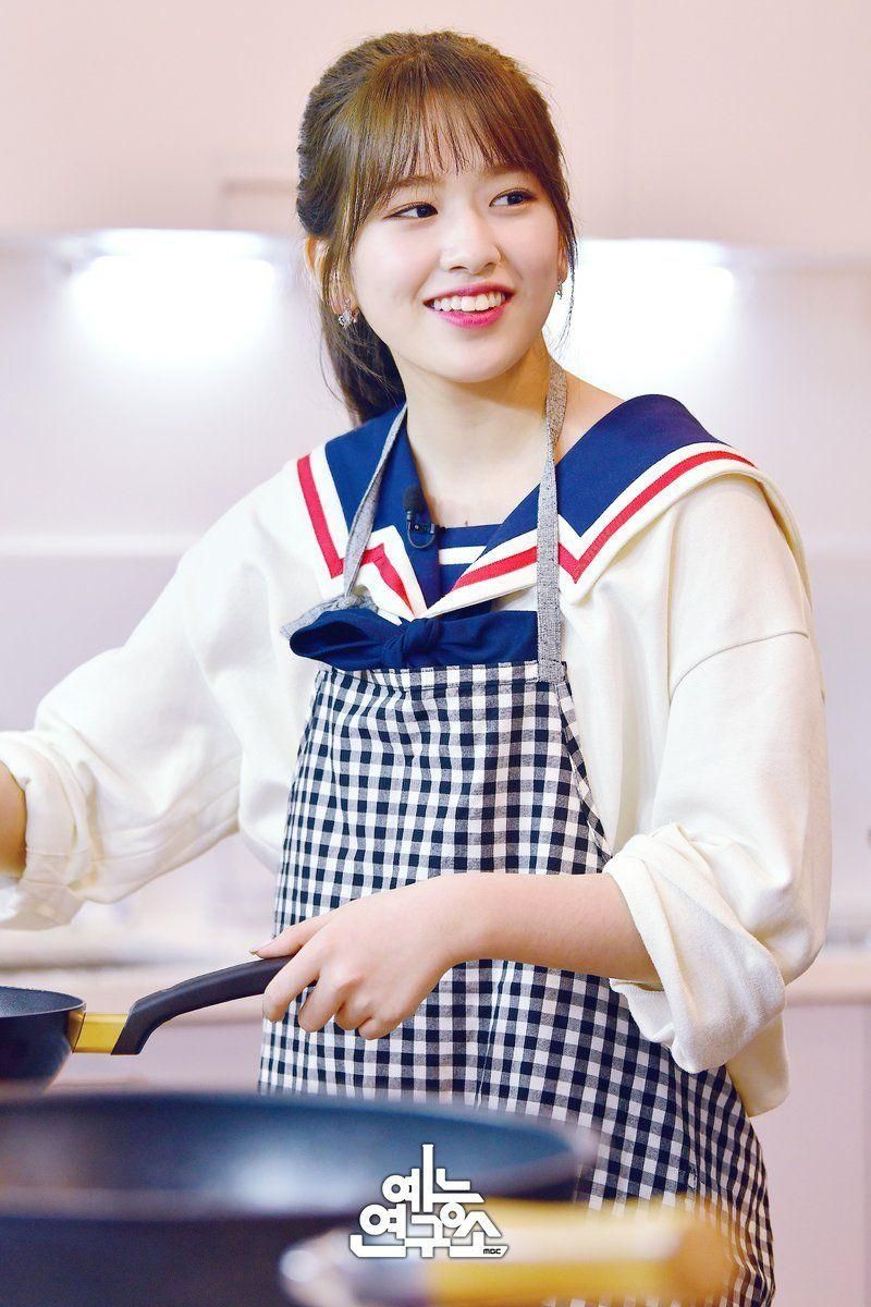 아이브 안유진1_2.jpg