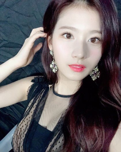 트와이스 사나2_1.jpg