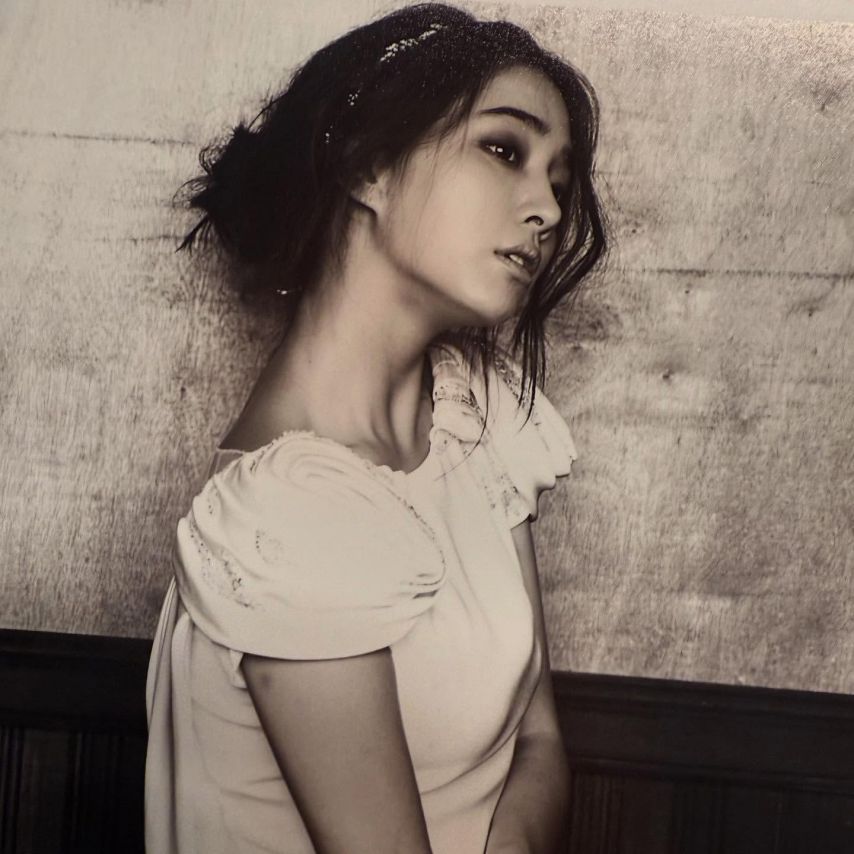이민정1_3.jpeg