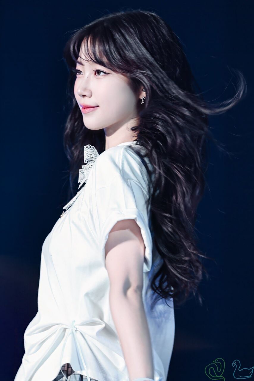 르세라핌 카즈하1_1.jpeg